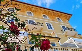 Hotel Canali Rapallo